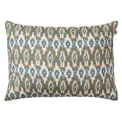 Chhatwal & Jonsson Ikat Delhi Cushion Indoor/Outdoor 40x60 Cm, Heaven Blue/Beige