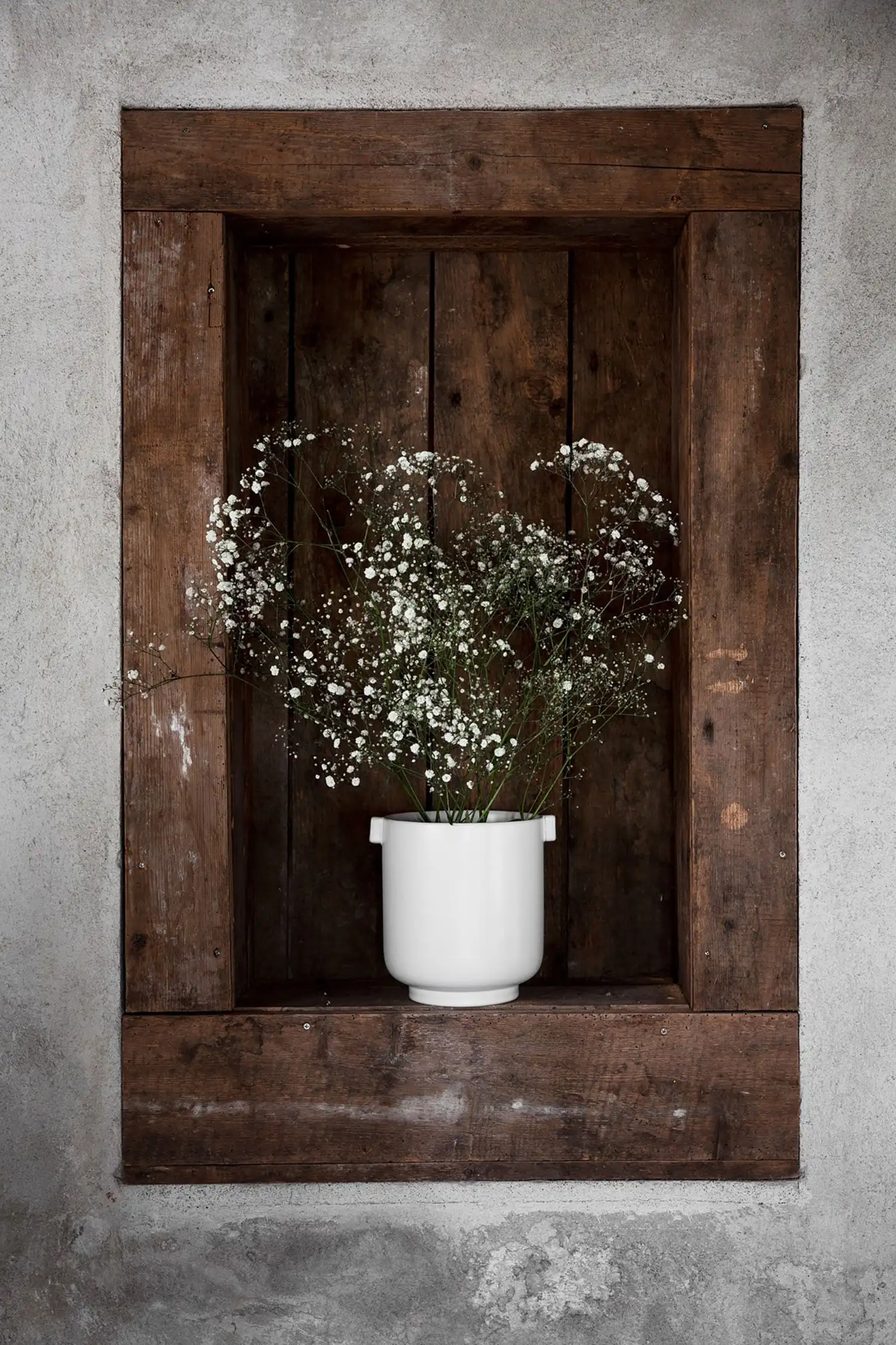 Ernst Flower Pot With Handle, D19,5 H15, White Sand 2 Ernst Flower Pot With Handle, D19,5 H15, White Sand - Image 2