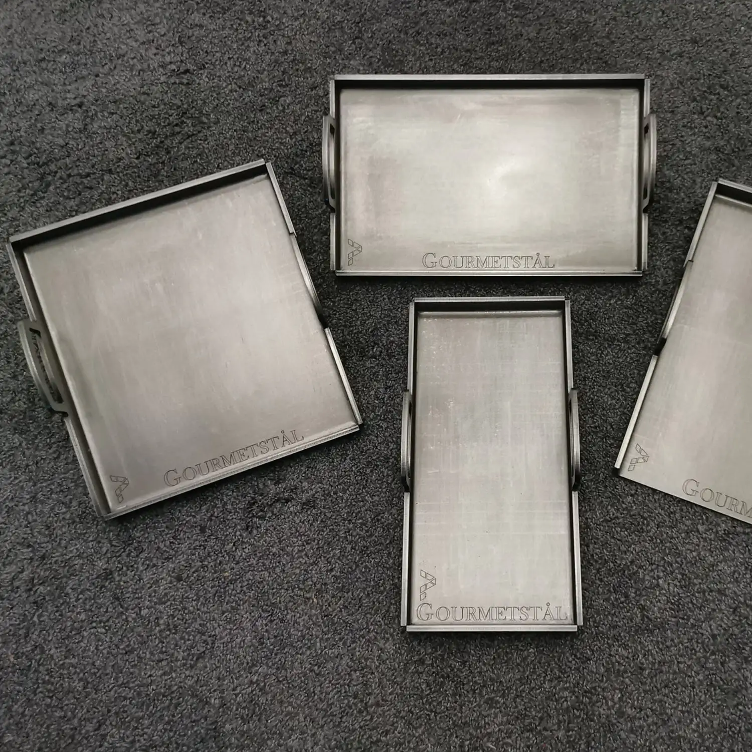 Gourmetstål Steel Griddle With Handles, 32x32 Cm 3 Gourmetstål Steel Griddle With Handles, 32x32 Cm - Image 3