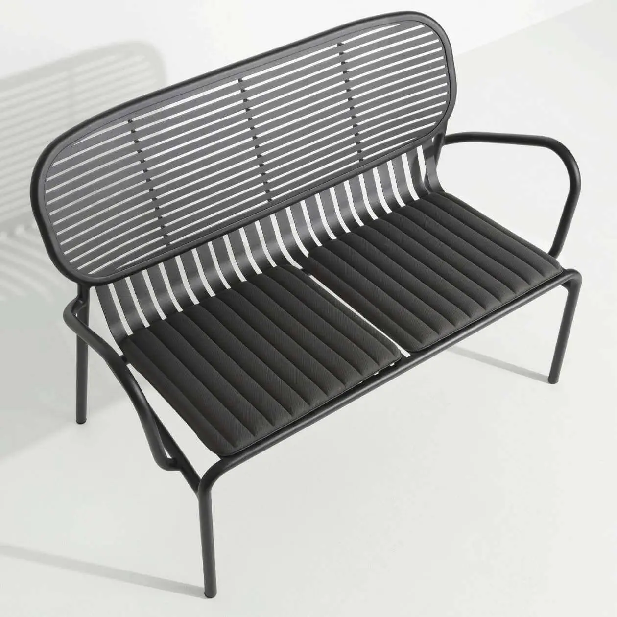 Petite Friture Week-end Cushion L, Anthracite 4 Petite Friture Week-end Cushion L, Anthracite - Image 4