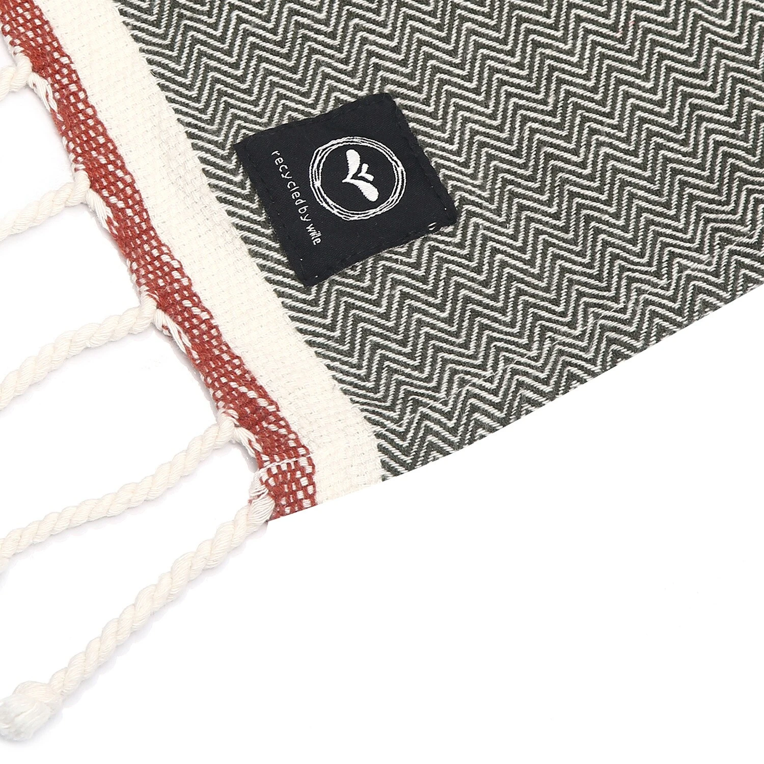 Recycled By Wille Amasra Hamam Bath Sheet 90x190 Cm, Olive Green 2 Recycled By Wille Amasra Hamam Bath Sheet 90x190 Cm, Olive Green - Image 2