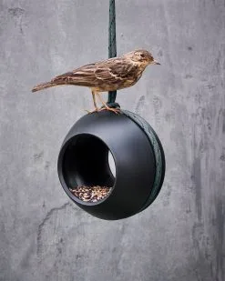 Rosendahl Copenhagen RO Bird Feeder Ø 12 Cm 6 Rosendahl Copenhagen RO Bird Feeder Ø 12 Cm -Cheap Sagaform Store rosendahl copenhagen ro bird feeder 12 cm 0
